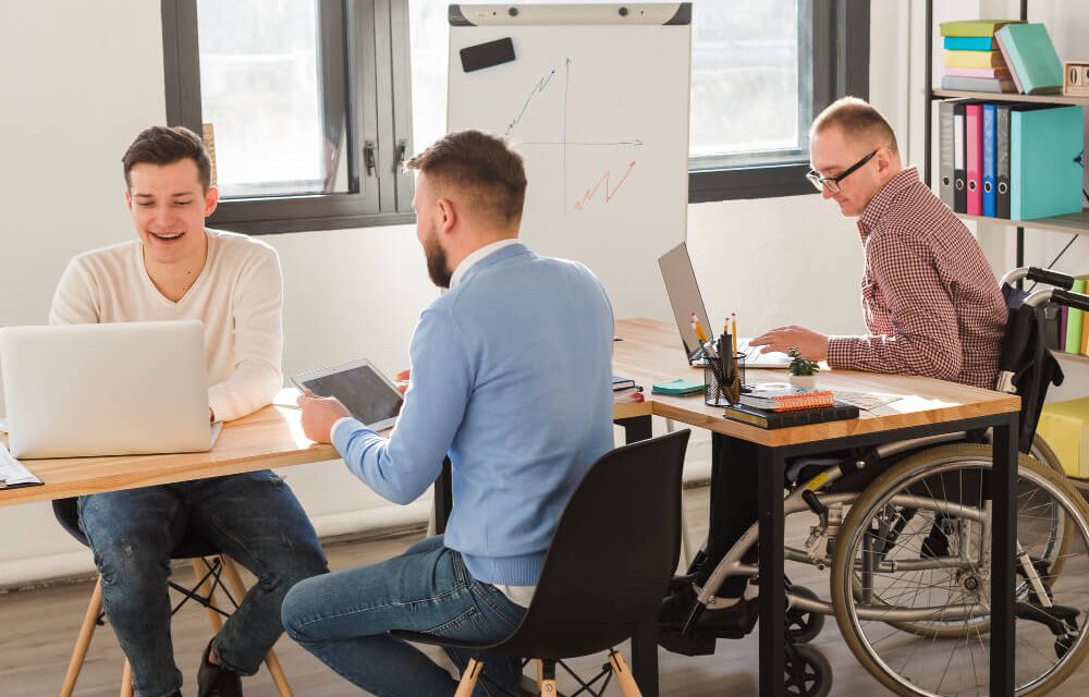 Claves para contratar personas con discapacidad: normativa y bonificaciones